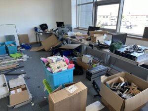 Office Clearance in Glasgow: Why Jettison Is the Smart Choice for Your Business